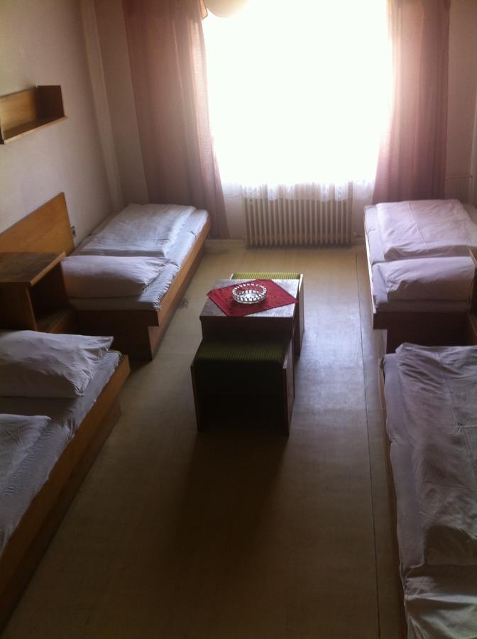 Hotel Belohlavek Holoubkov Rum bild